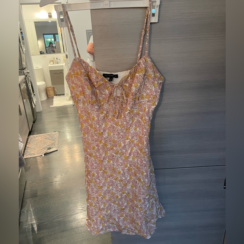 Cotton Candy LA floral 70s dress